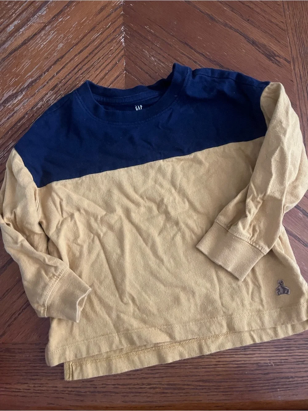 GAP Navy and Mustard Colorblock Long-Sleeve Tee
